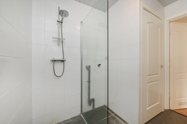 Medium property photo - Barneveldstraat 35, 2573 WB Den Haag